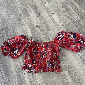 Puffed sleeves floral shirt